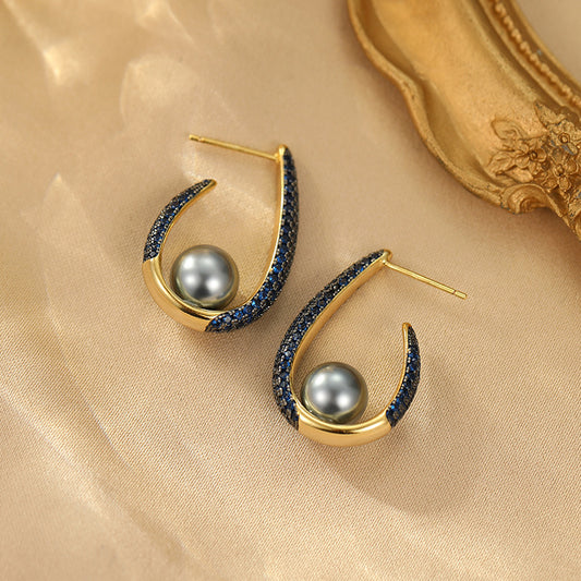 Sample-U Shape Pearl Earrings